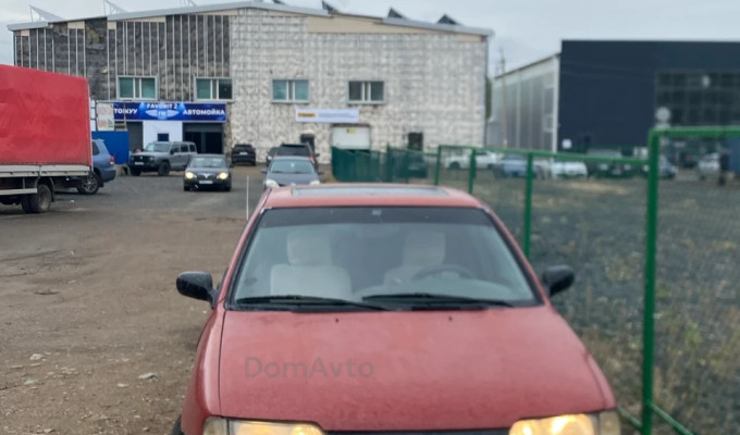 Nissan Primera 1994 года