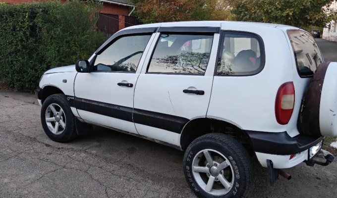 Chevrolet Niva 2005 года