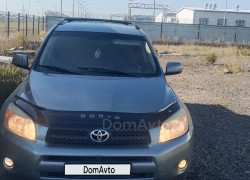 Toyota RAV4 2007 года