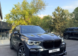 BMW X5 2019 года
