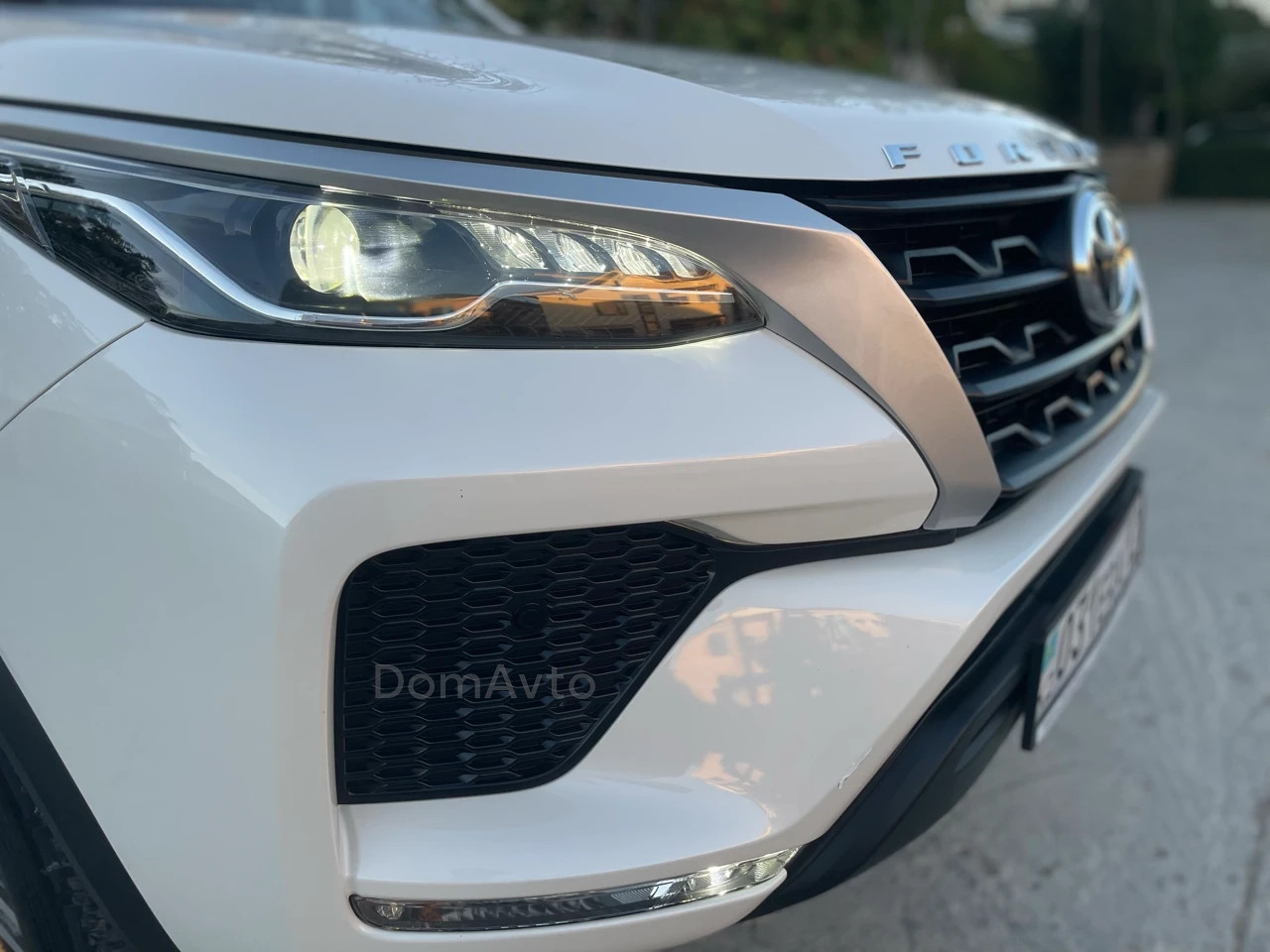 Toyota Fortuner, 2022