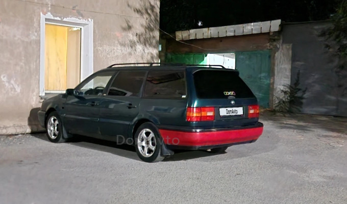 Volkswagen Passat 1995 года