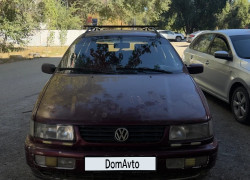 Volkswagen Passat 1993 года
