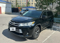 Toyota Highlander 2017 года