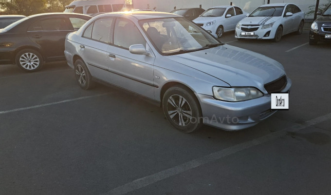 Honda Accord 2003 года