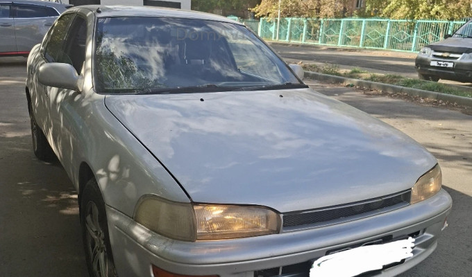 Toyota Sprinter 1995 года