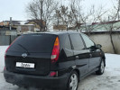 Nissan Almera Tino 2003 года