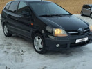 Nissan Almera Tino 2003 года
