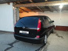 Nissan Almera Tino 2003 года