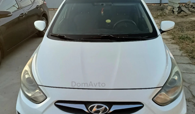 Hyundai Accent 2013 года