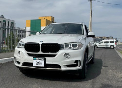 BMW X5 2015 года
