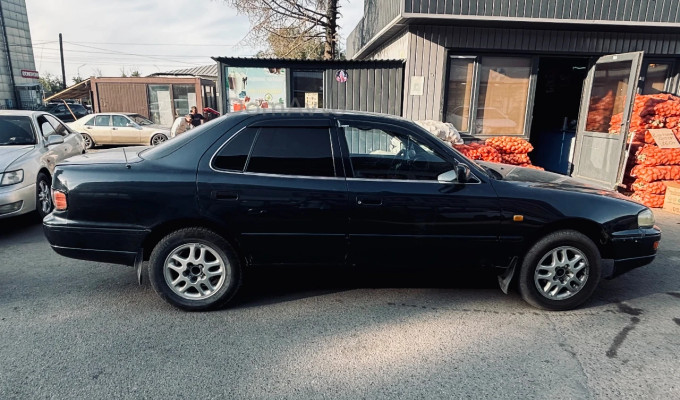 Toyota Camry 1994 года