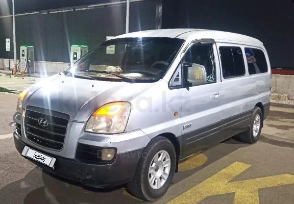 Hyundai Starex 2006 года