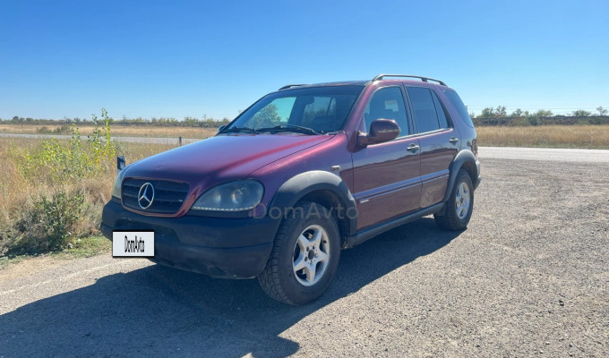 Mercedes-Benz ML-Класс 1997 года