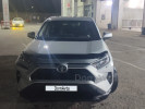 Toyota RAV4 2021 года