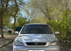 Opel Astra 2004 года