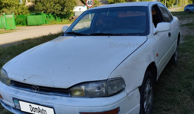 Toyota Camry 1991 года