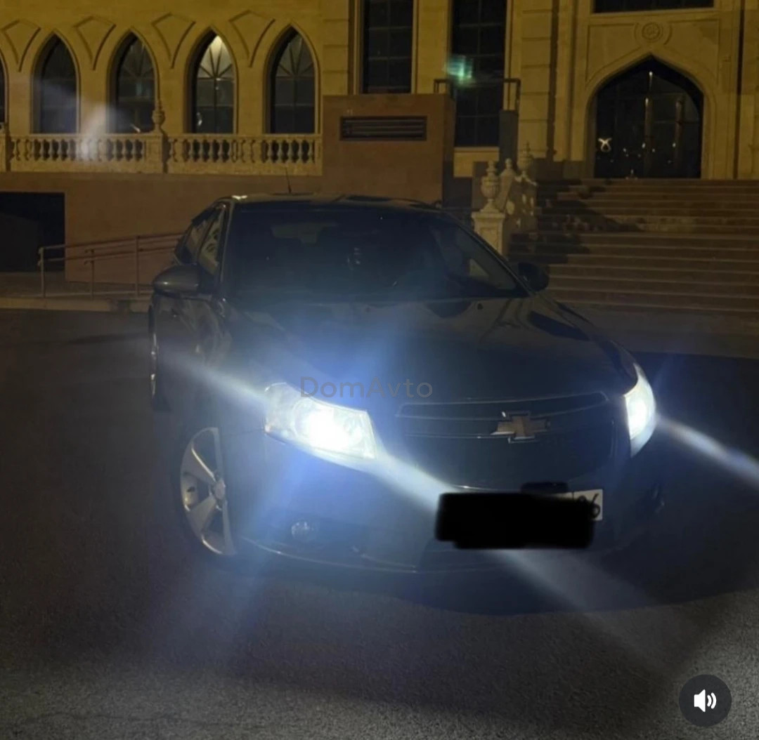 Chevrolet Cruze, 2011