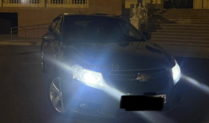 Chevrolet Cruze 2011 года