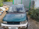 Mitsubishi Space Runner 1993 года