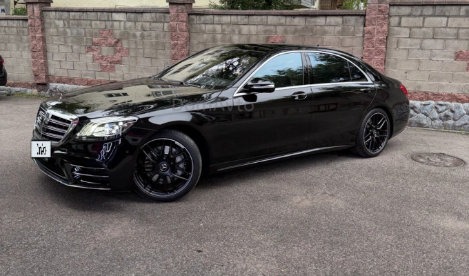 Mercedes-Benz S-Класс 2018 года