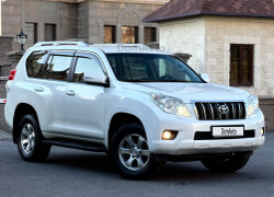 Toyota Land Cruiser Prado 2013 года