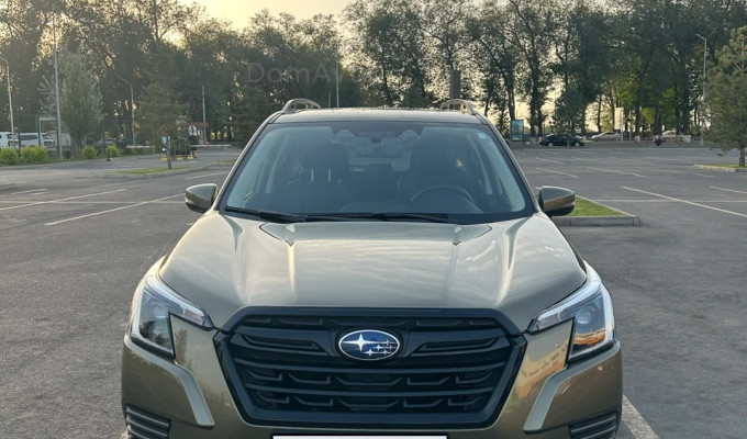 Subaru Forester 2024 года