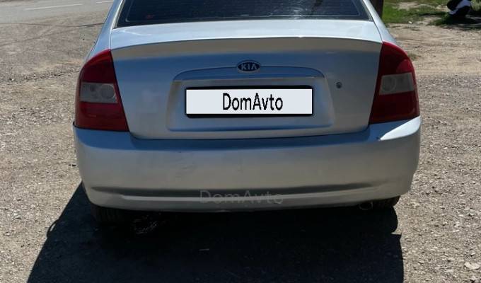 Kia Cerato 2005 года