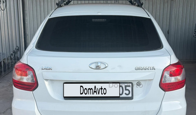 ВАЗ (Lada) Granta 2015 года