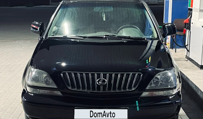 Lexus RX 1999 года