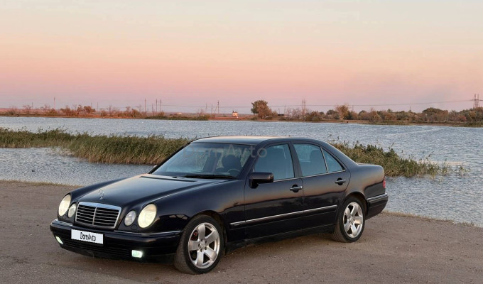 Mercedes-Benz E-Класс 1997 года