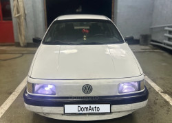 Volkswagen Passat 1992 года