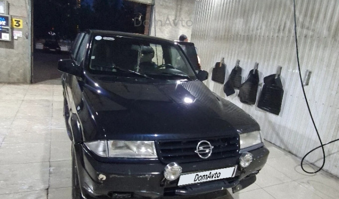 SsangYong Musso 1998 года