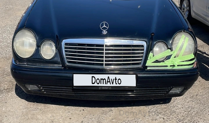 Mercedes-Benz E-Класс 1996 года