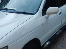 Nissan R'nessa 1997 года