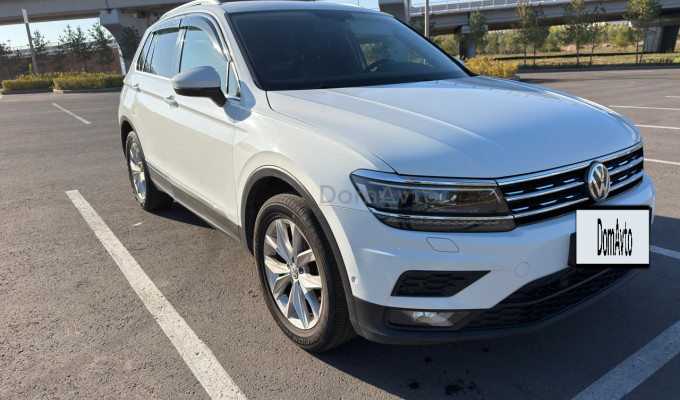 Volkswagen Tiguan 2018 года