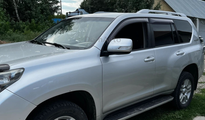 Toyota Land Cruiser Prado 2011 года