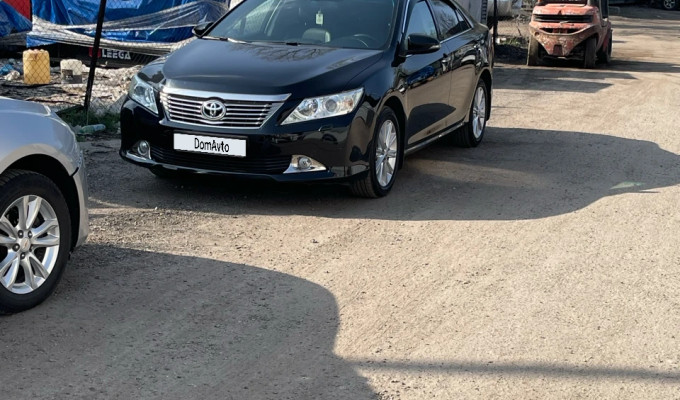 Toyota Camry 2014 года