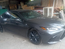 Lexus ES 2022 года