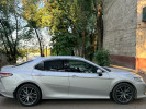 Toyota Camry 2021 года
