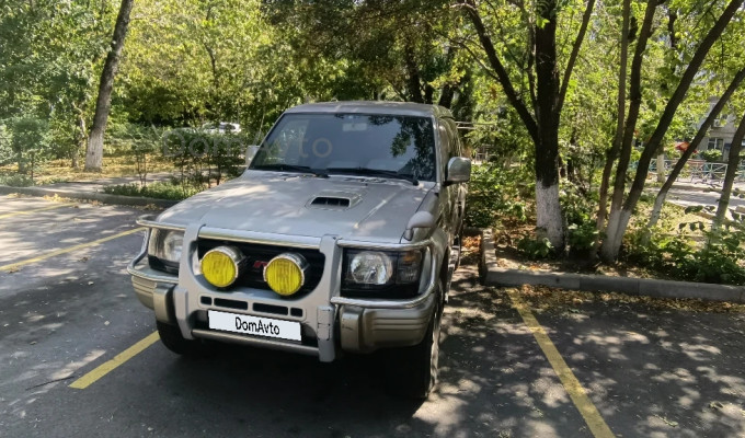 Mitsubishi Pajero 1996 года