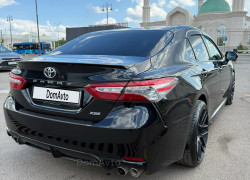 Toyota Camry 2018 года