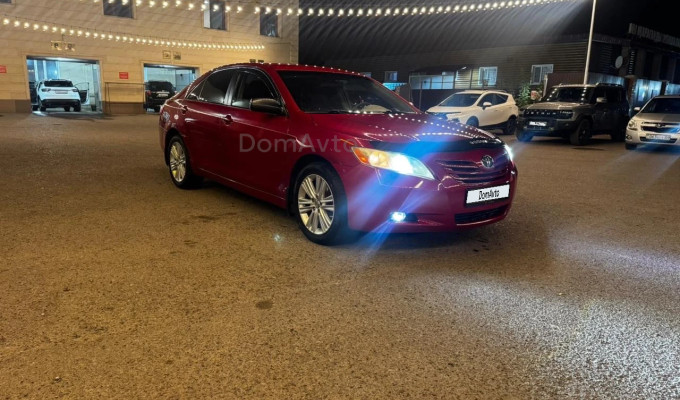 Toyota Camry 2007 года