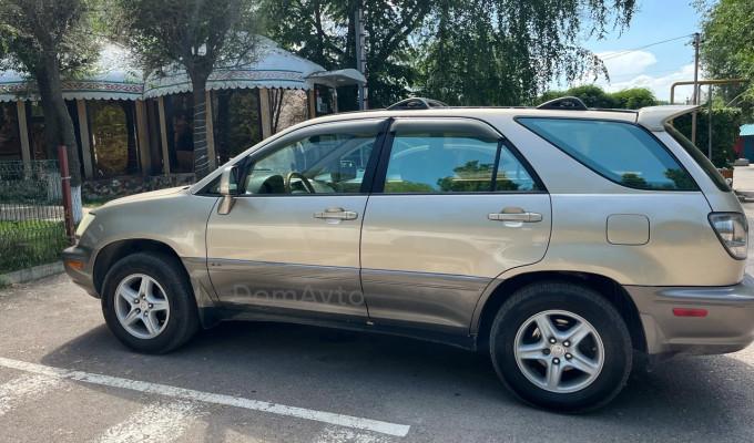 Lexus RX 2002 года