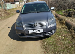 Toyota Avensis 2005 года