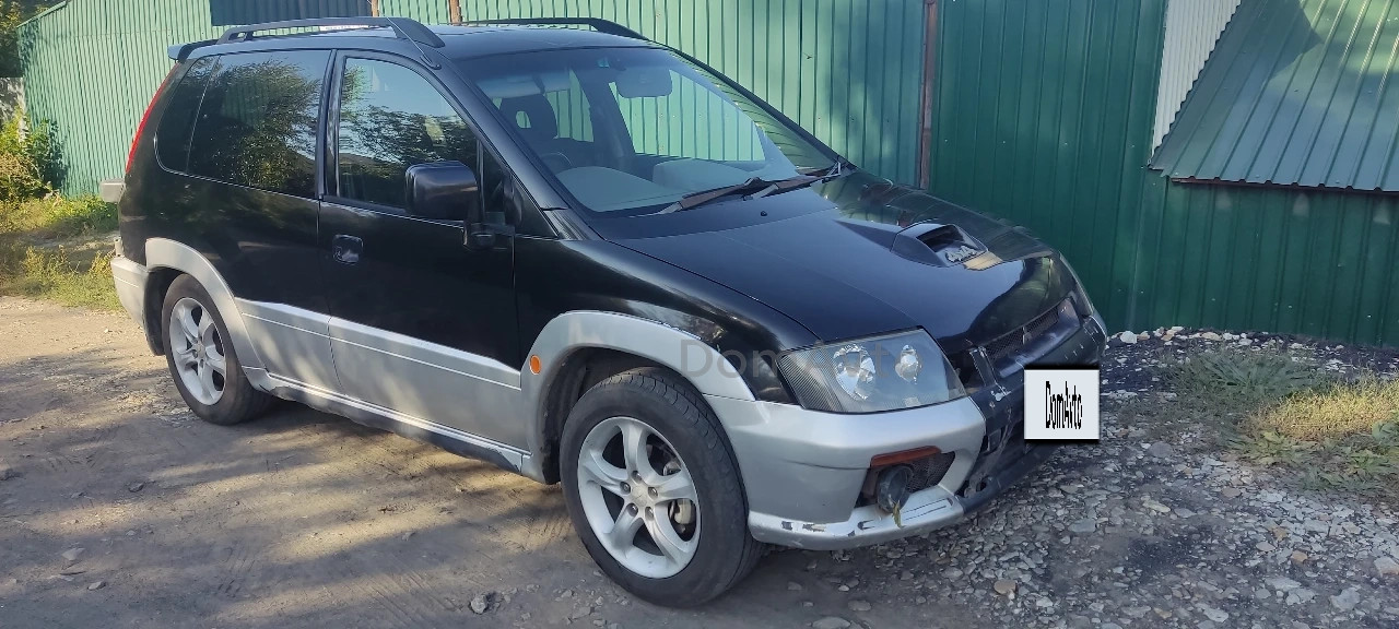 Mitsubishi RVR, 1999