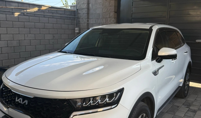 Kia Sorento 2023 года