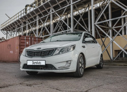 Kia Rio 2015 года