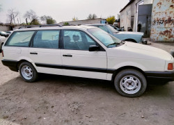 Volkswagen Passat 1992 года