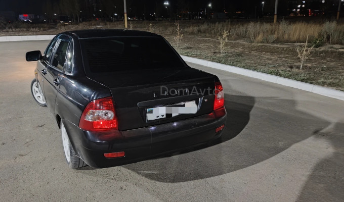 ВАЗ (Lada) Priora 2013 года